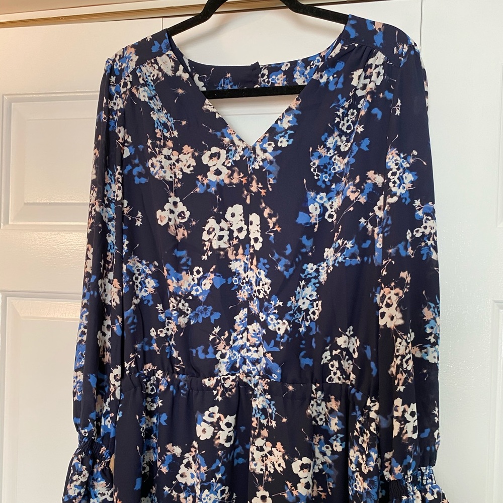 🌶️🌶️🌶️ Lila Rose Floral Dress - Picture 4 of 10